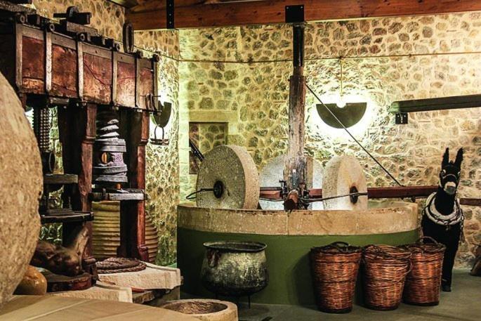 Eleas Gi Villa Vitalades Bagian luar foto
